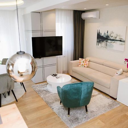 Lusso Apartman Subotica Dış mekan fotoğraf