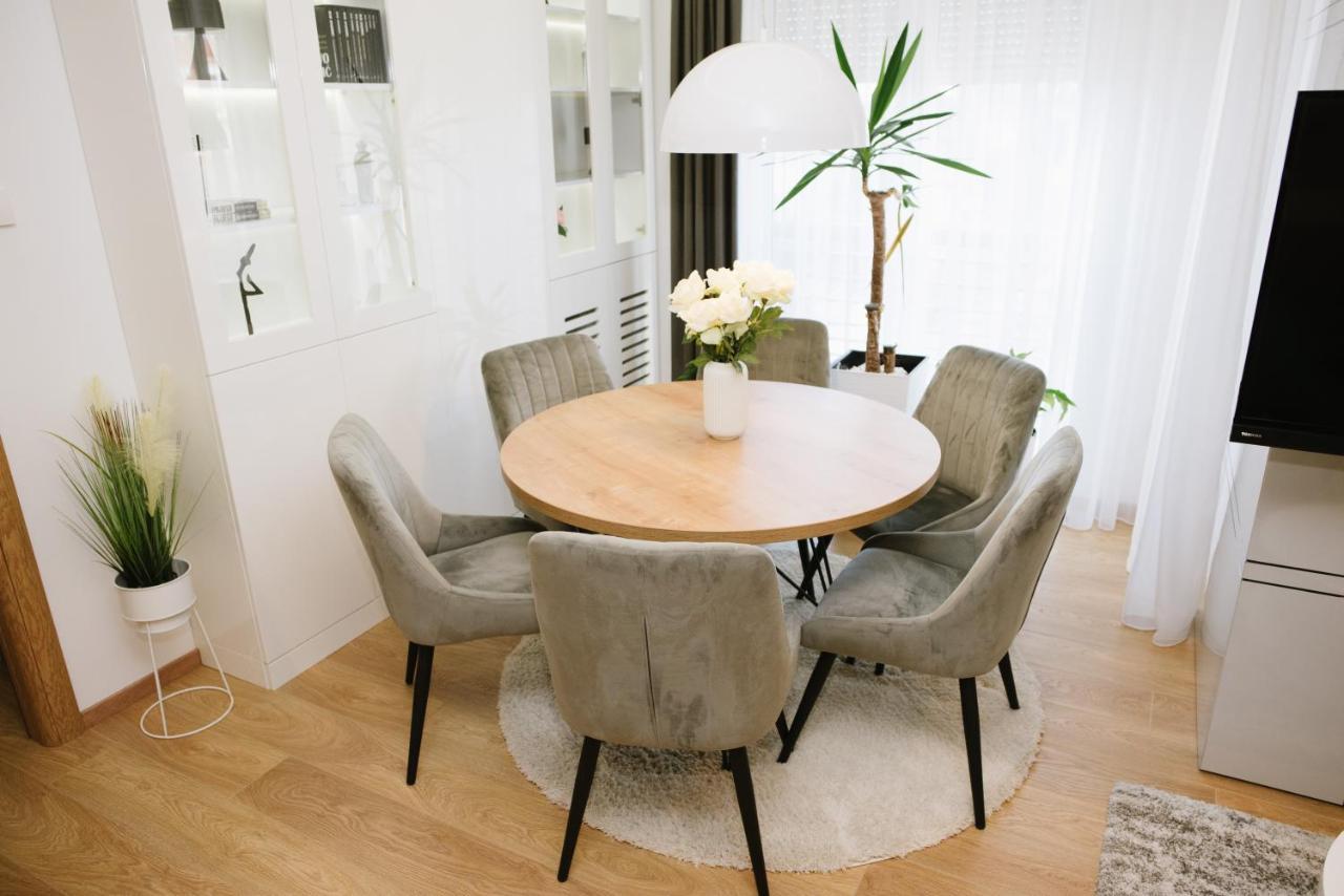 Lusso Apartman Subotica Dış mekan fotoğraf